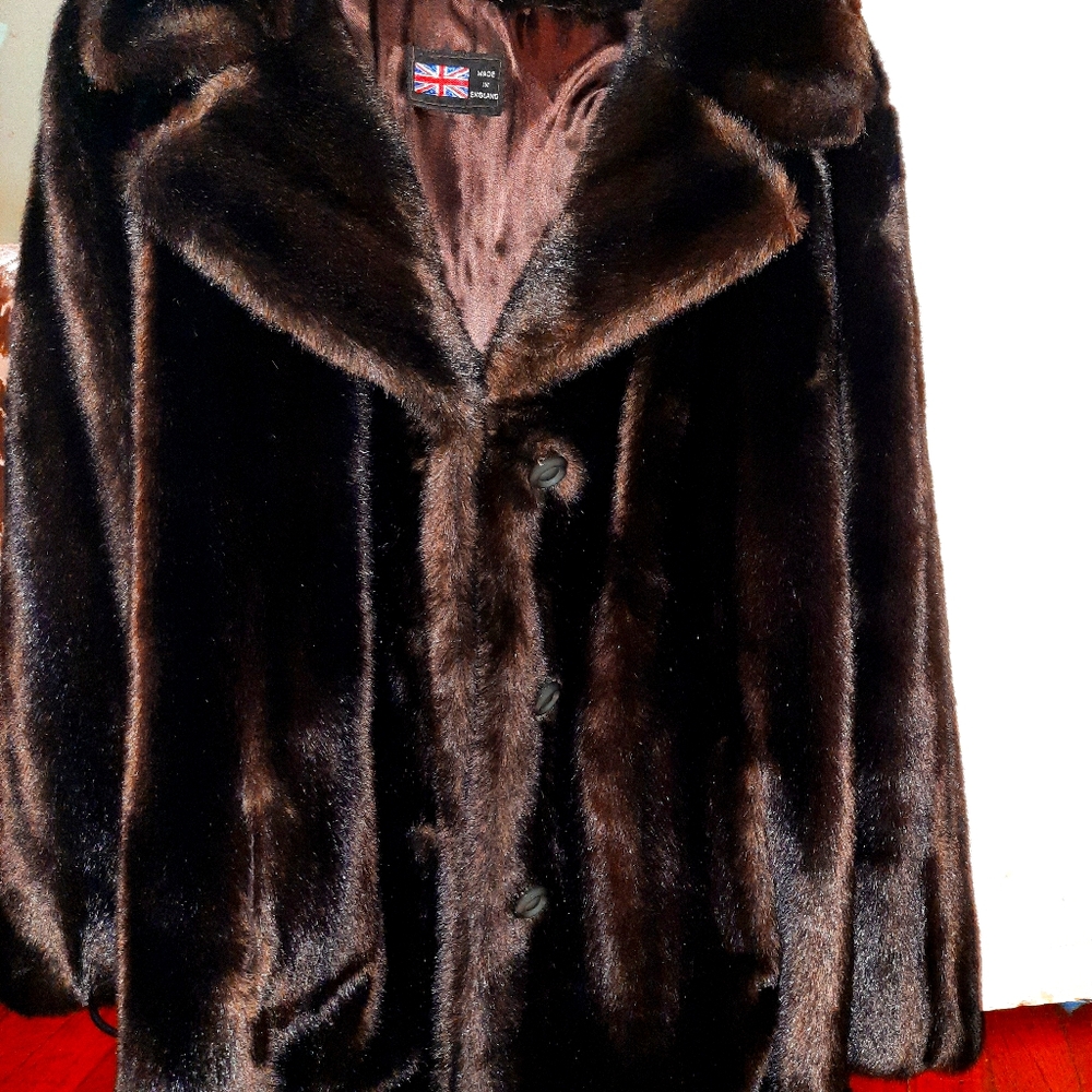 Tissavel france fur coat